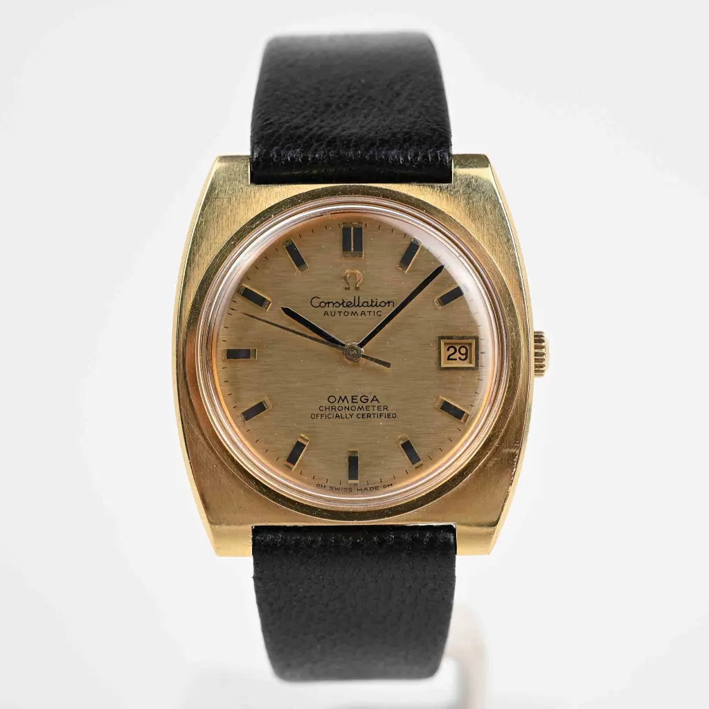 Omega-Constellation-18K-166056-10.webp