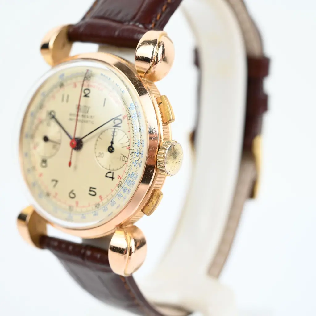 Britix-Chronographe-Suisse-18k-4.webp