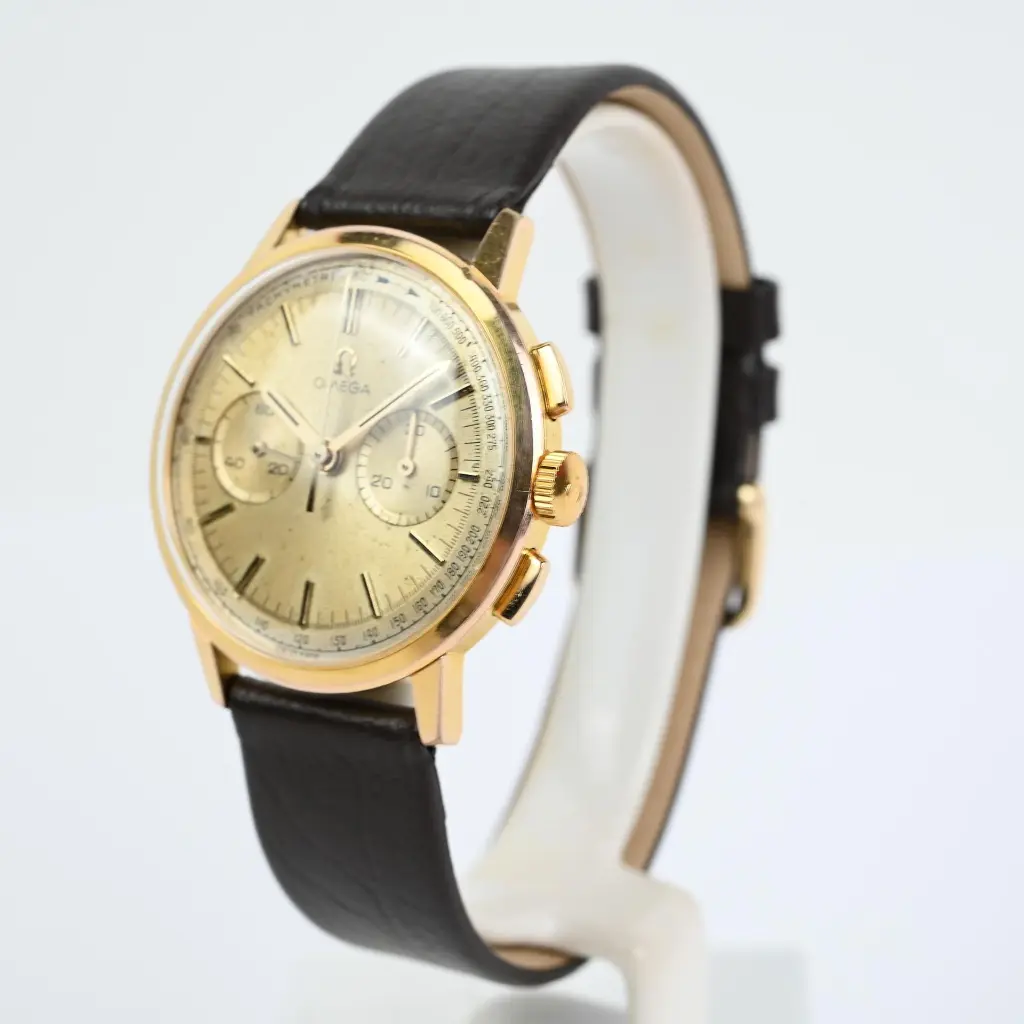 Omega-Chronograph-Cal.320-101009-8.webp