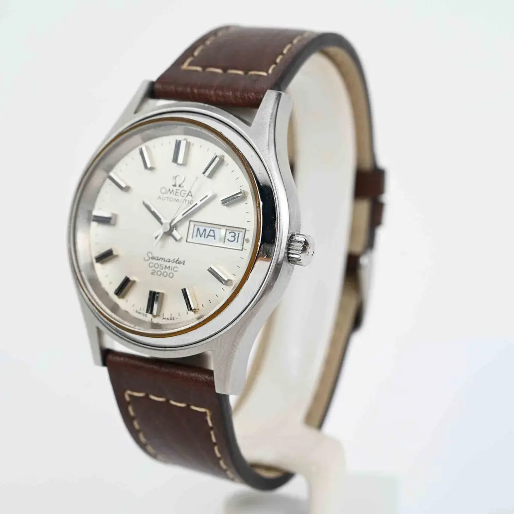 Omega-Seamaster-Cosmic-2000-7.webp