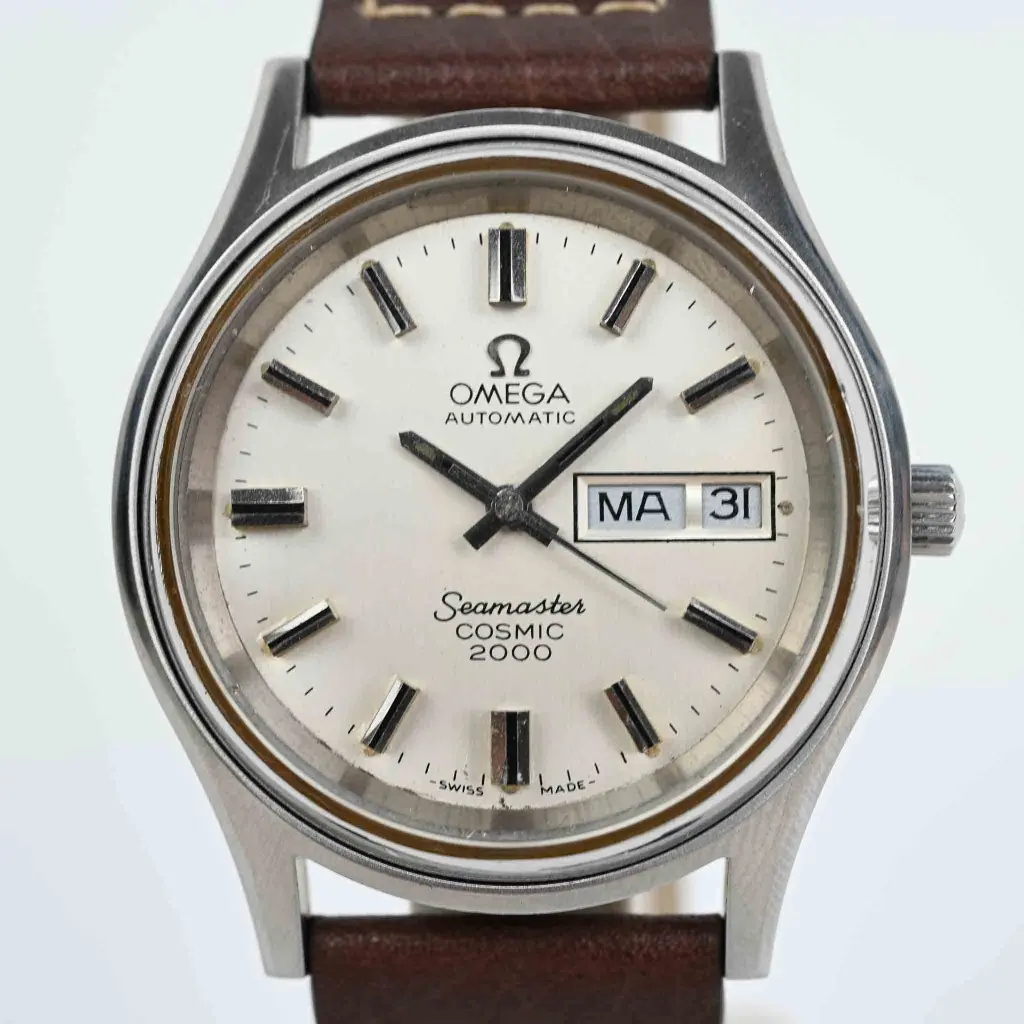 Omega-Seamaster-Cosmic-2000-5.webp