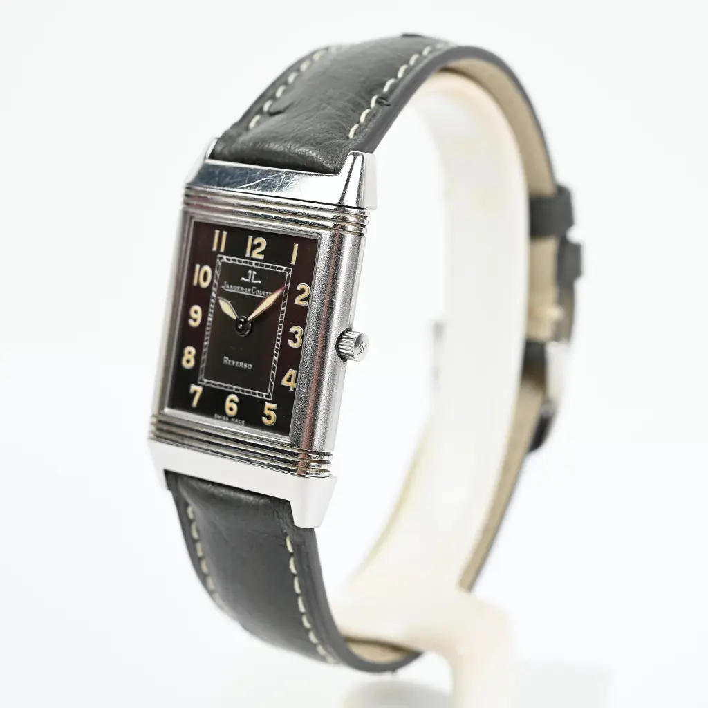 Jaeger-LeCoultre-Reverso-Shadow-251.8.86-10.webp