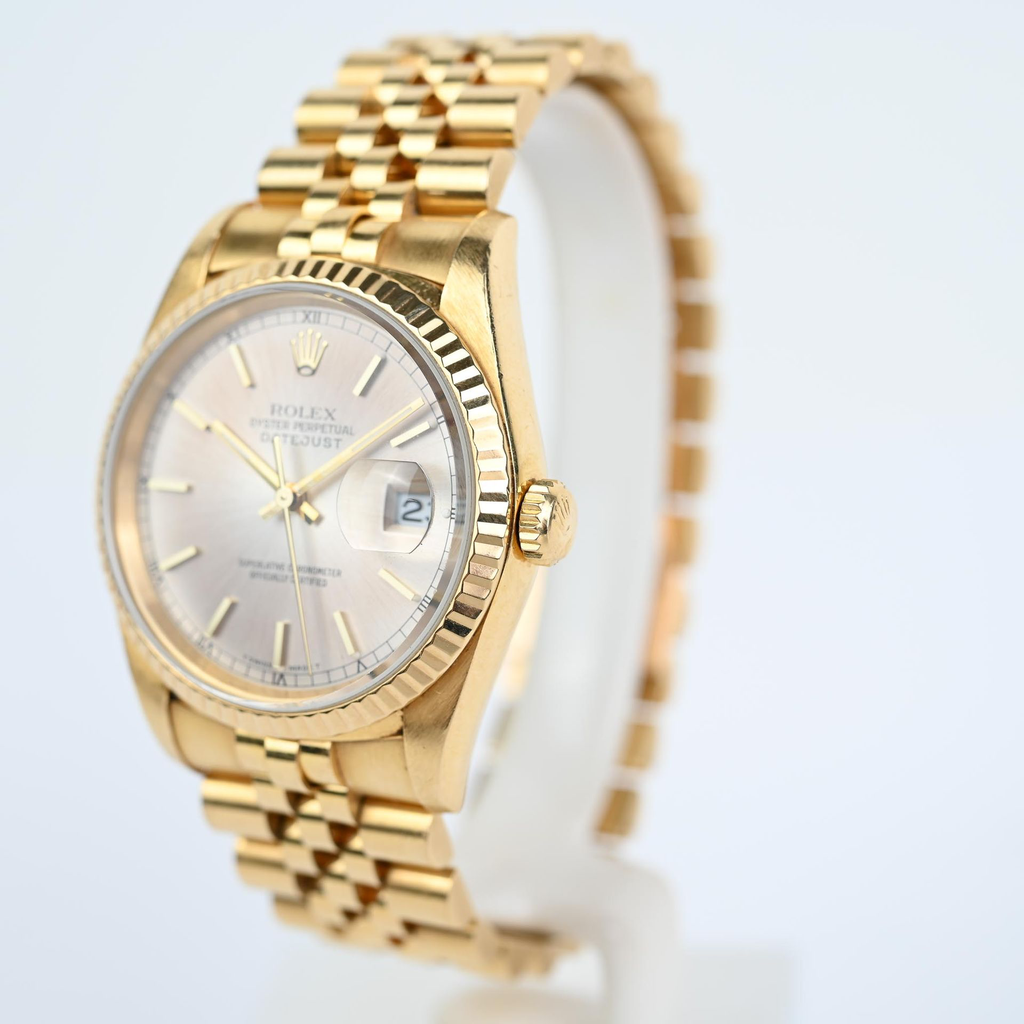 Rolex-Datejust-18K-16238-10.webp