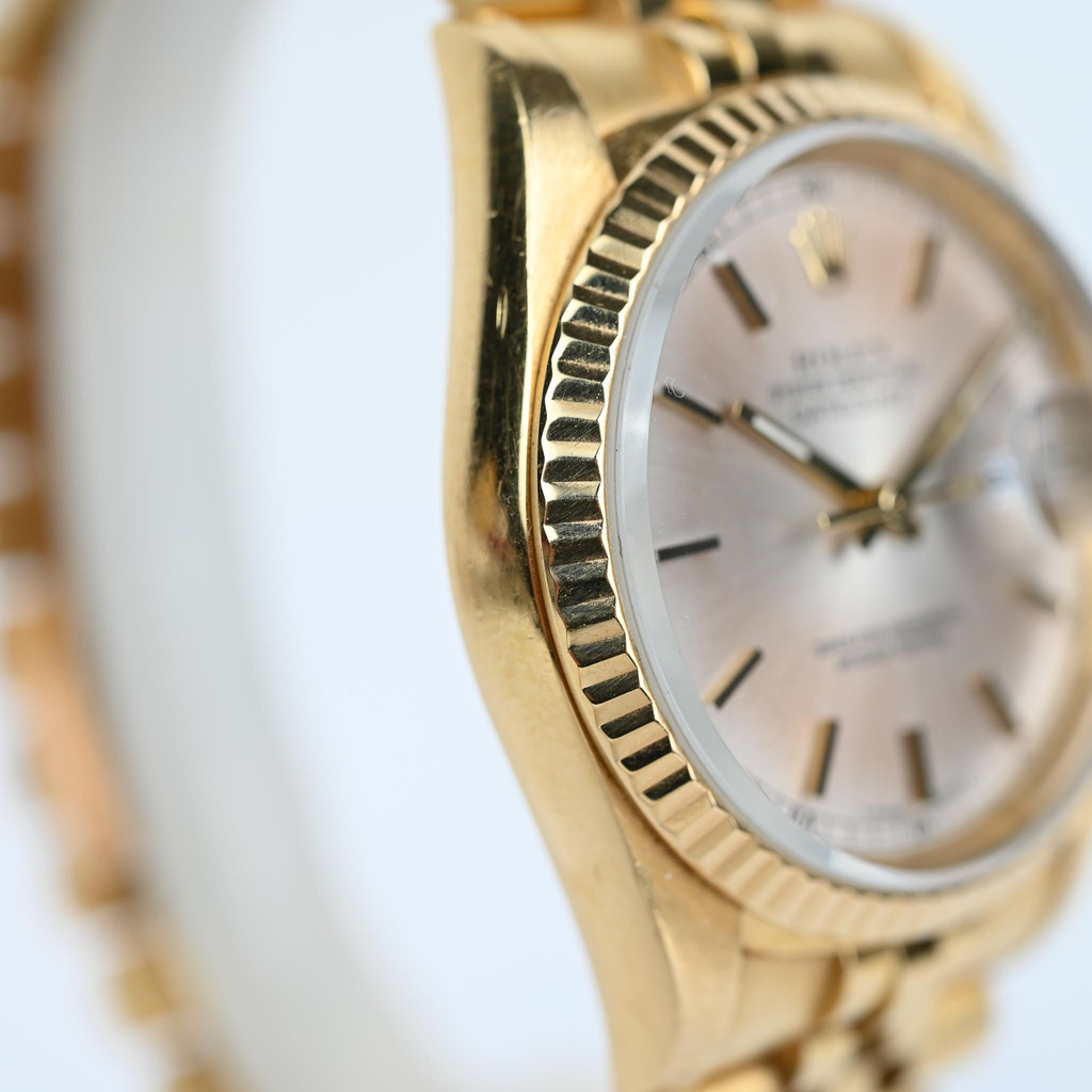 Rolex-Datejust-18K-16238-04.webp