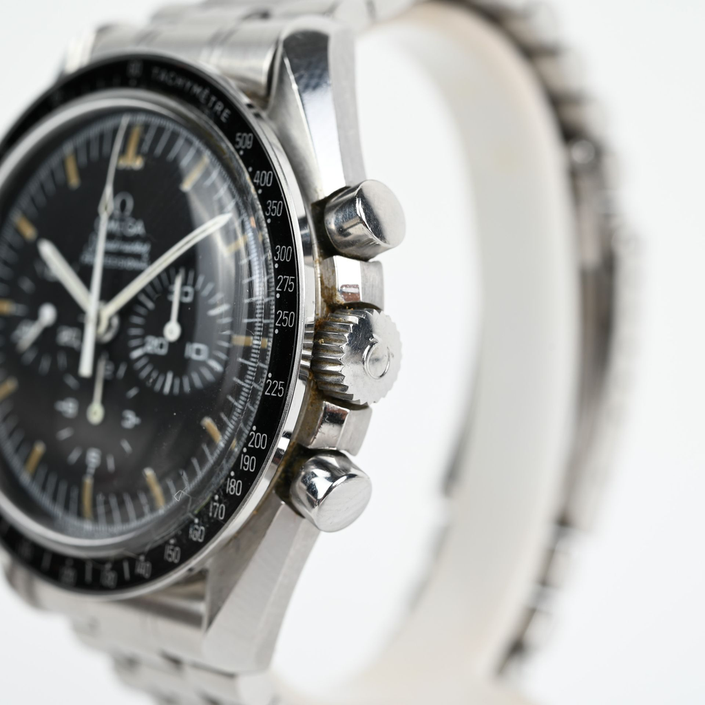 Omega Speedmaster Moonwatch 145022