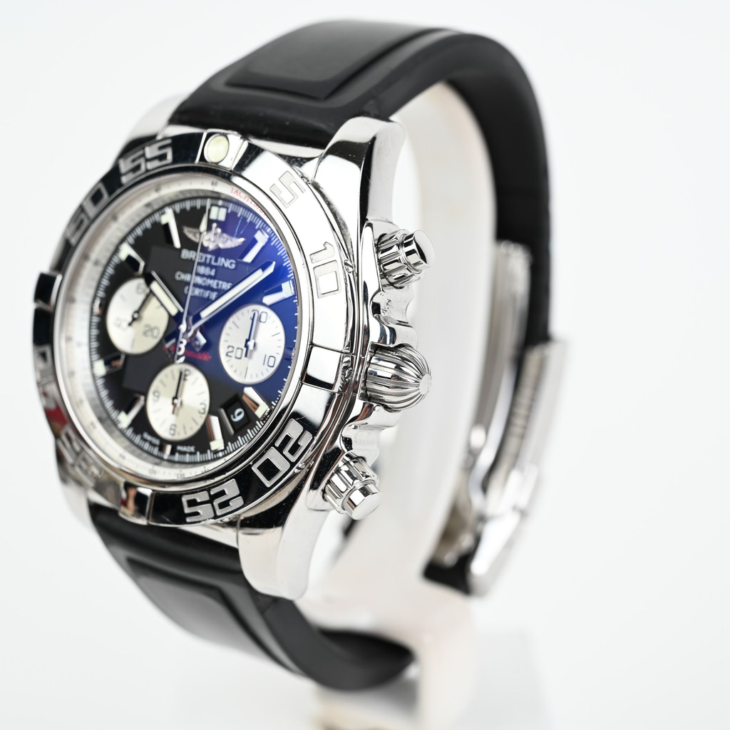 Breitling Chronomat 44 AB0110.webp