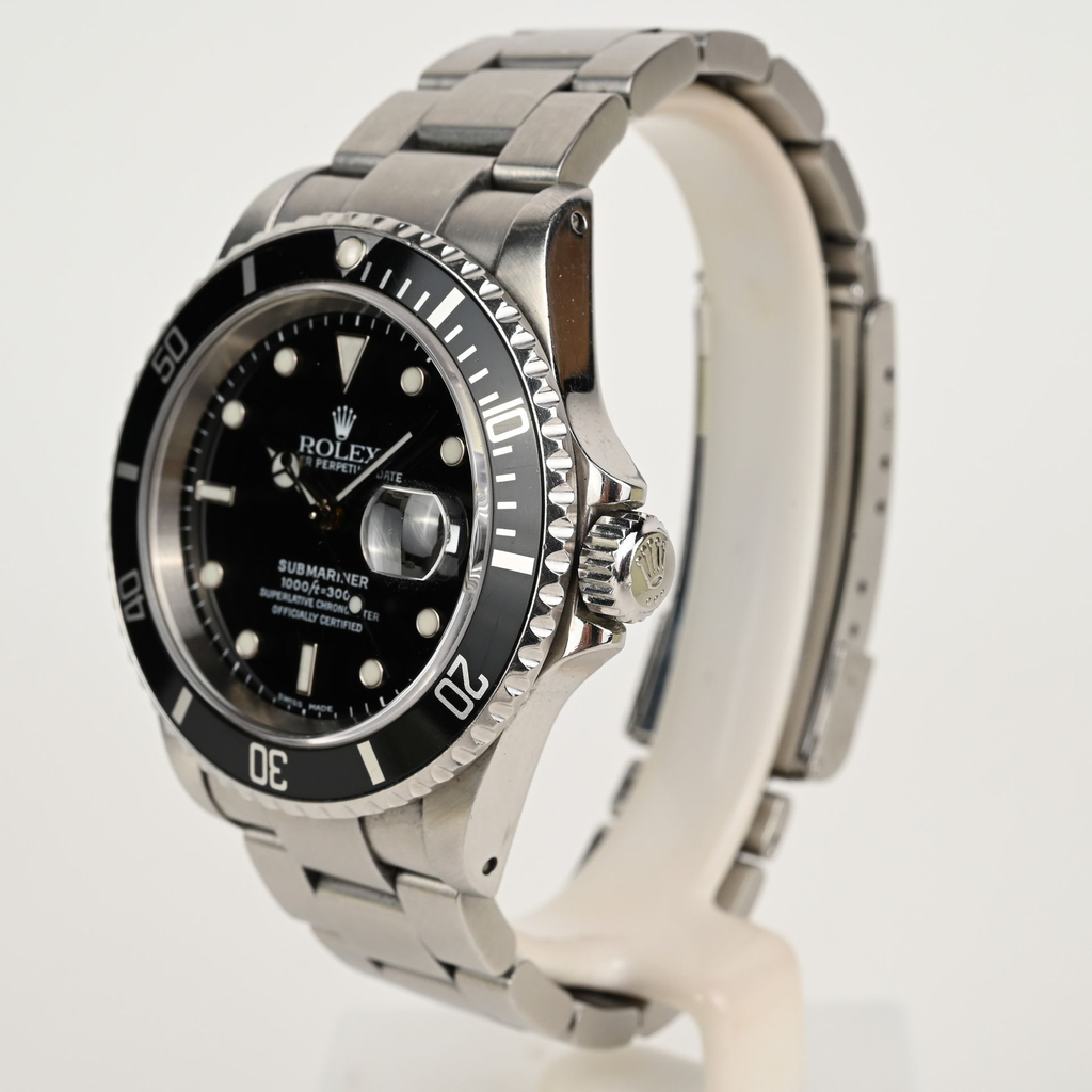 Rolex Submariner 16610.webp