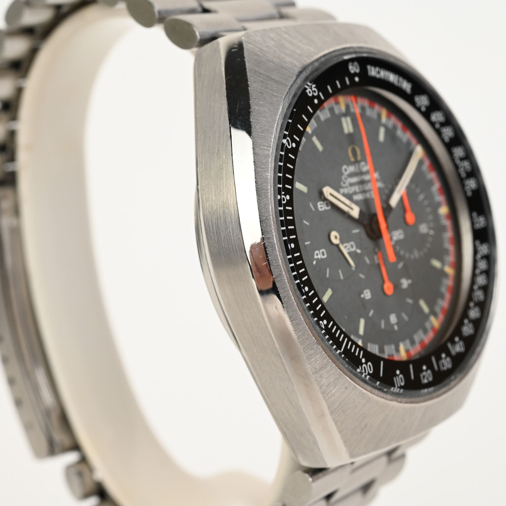 Omega Speedmaster Mark II Racing Dial 145014.webp