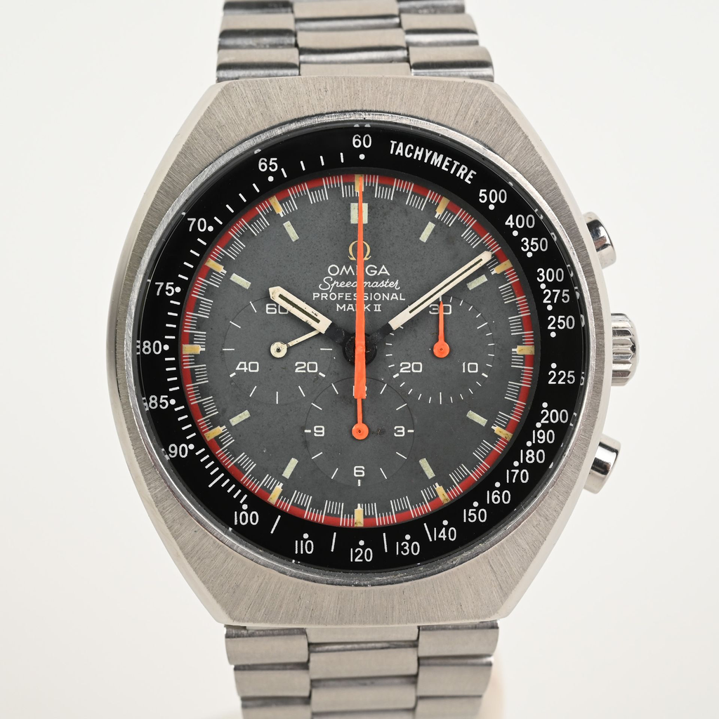 Omega Speedmaster Mark II Racing Dial 145014.webp