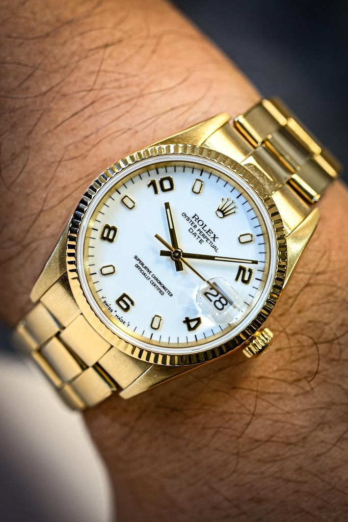 Rolex Oyster 18k White dial