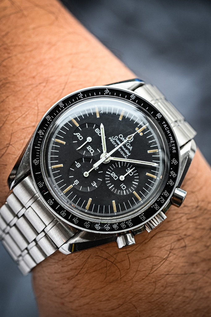 Omega Speedmaster Moonwatch 145022