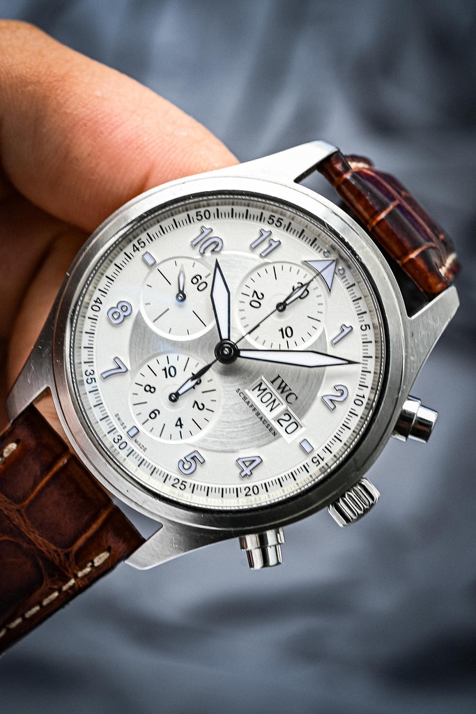 IWC-Pilot-Spitfire-Chronograph-IW371702-